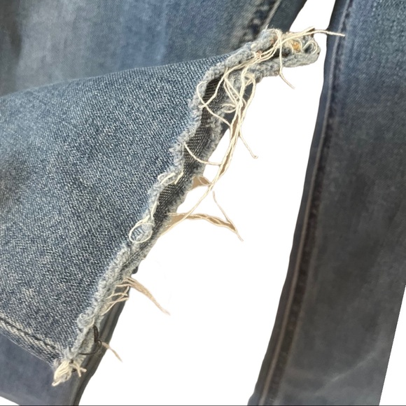 LUCKY BRAND skinny jeans with fray hem sz 31 - Picture 3 of 8
